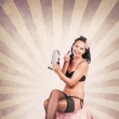 PIN-UP Girl: Eva Neumannov� , make-up, vlasy: viz�istka Eva Ceralov�, pin-up a retro foto Praha Nikol Obrov� Photographer
